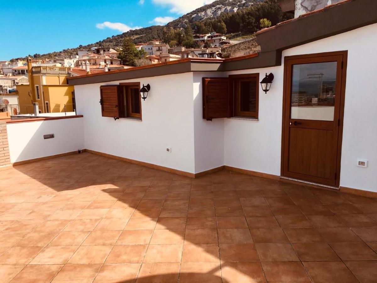 Cav Mameli Aparthotel Dorgali Exterior foto