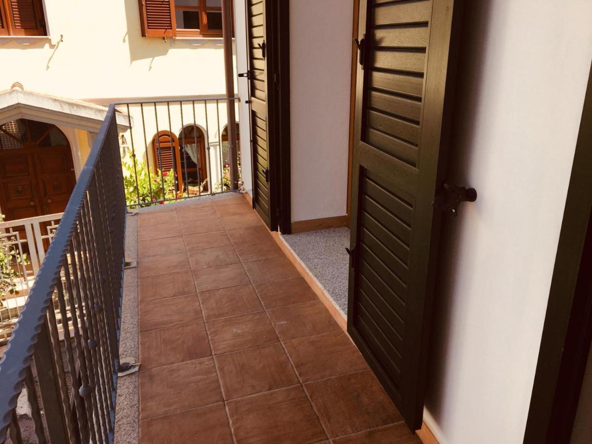 Cav Mameli Aparthotel Dorgali Exterior foto